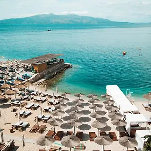  Hotel E Bardhe