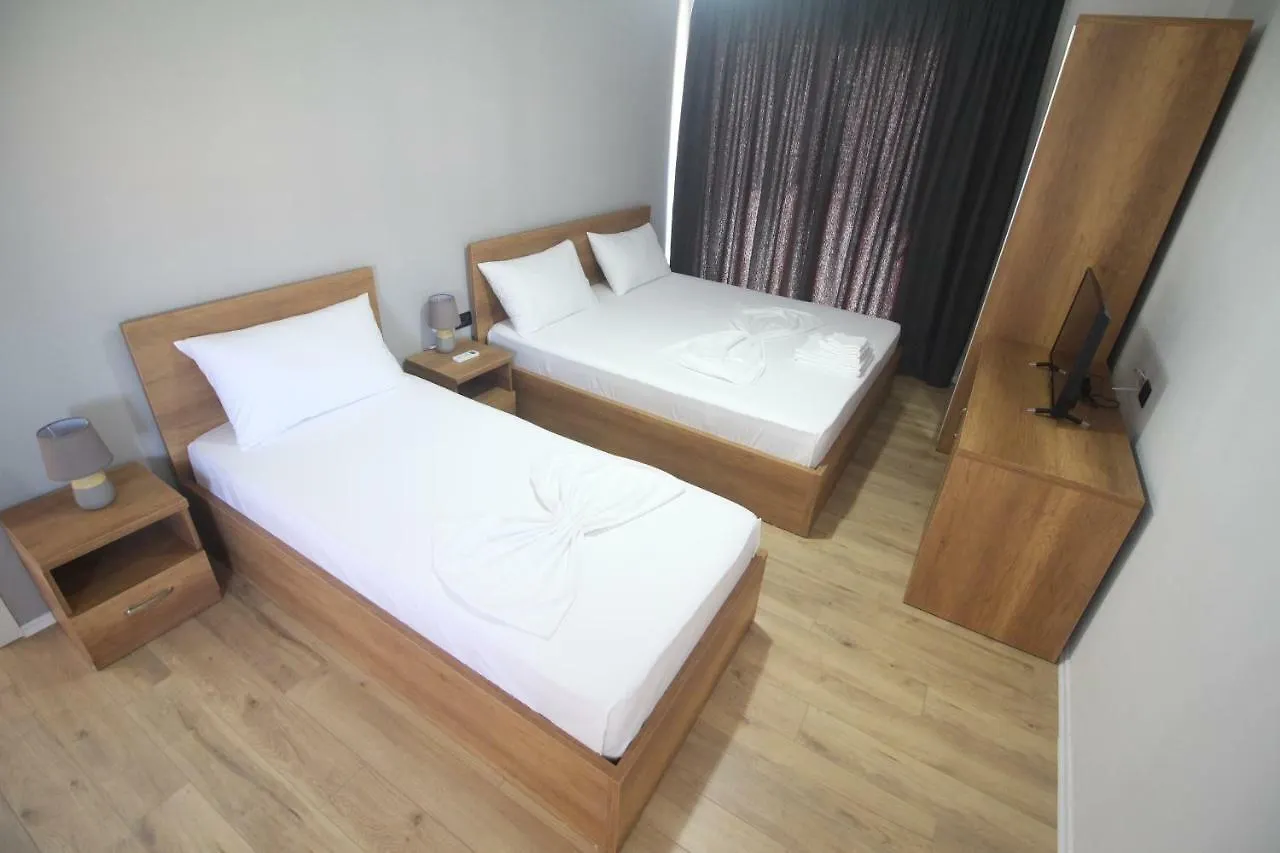 Hill'S Residence Sarandë Hotel